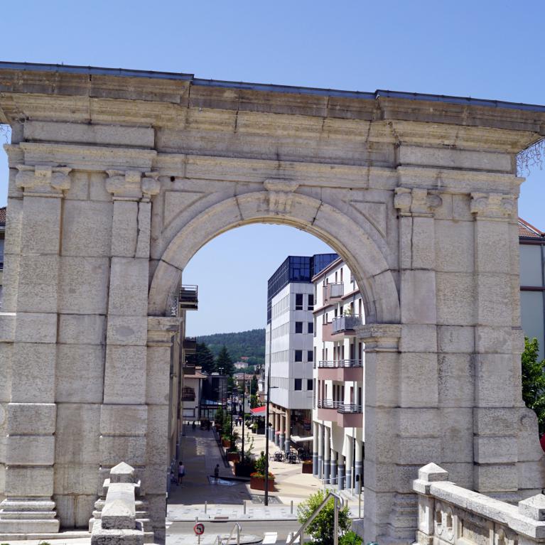 Arc