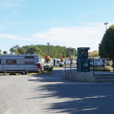 Aire camping-car