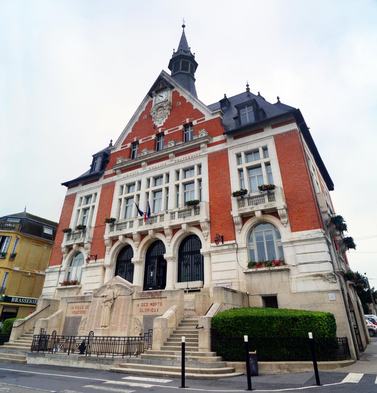 Hôtel de ville