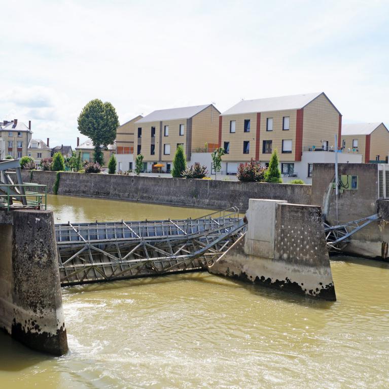 Barrage sur l'Aisne