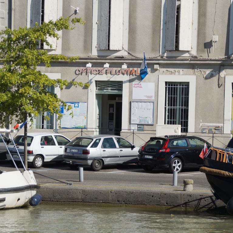 Office fluvial