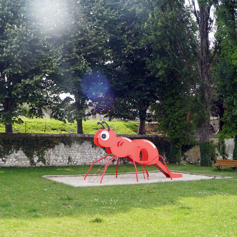 Aire de jeux enfants