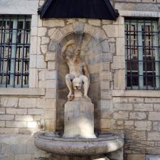 Fontaine des Carmes