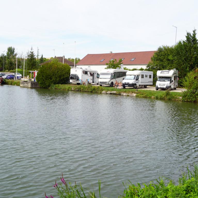 Aire camping-car