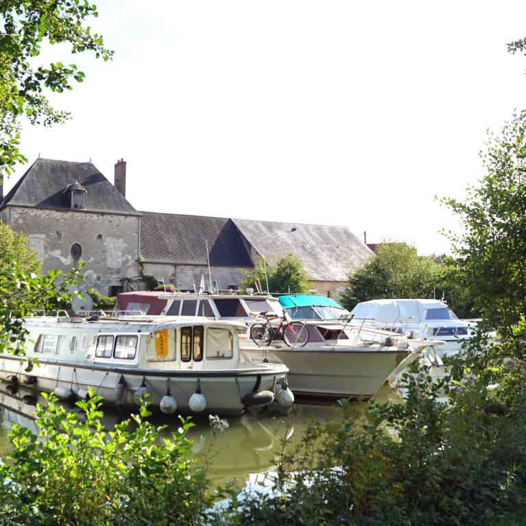 Port des Lancières sur le Loing