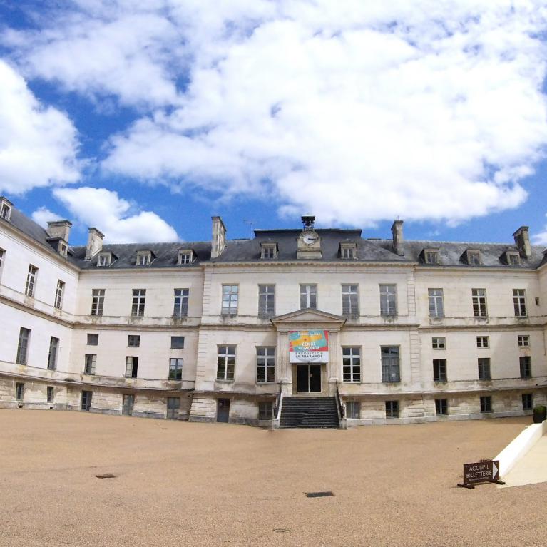 Musée municipal et sa bibliothèque