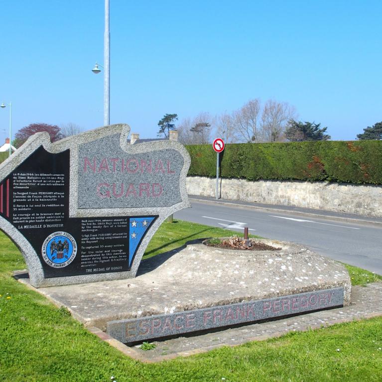 Monument à la Mémoire du Sergent Frank Peregory