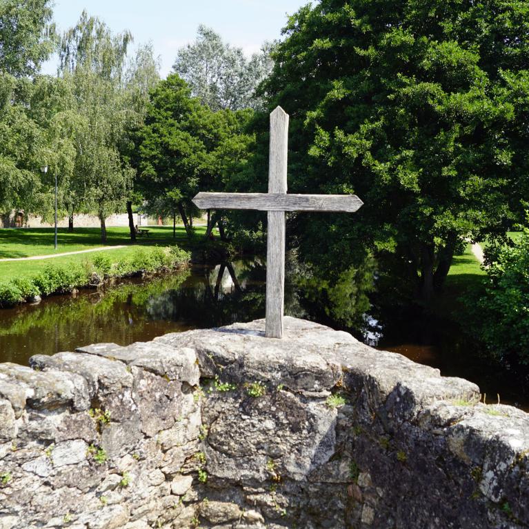 Croix 1