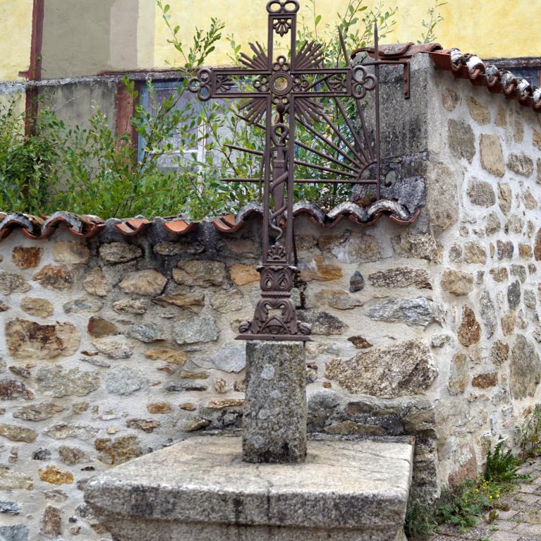 Croix 3