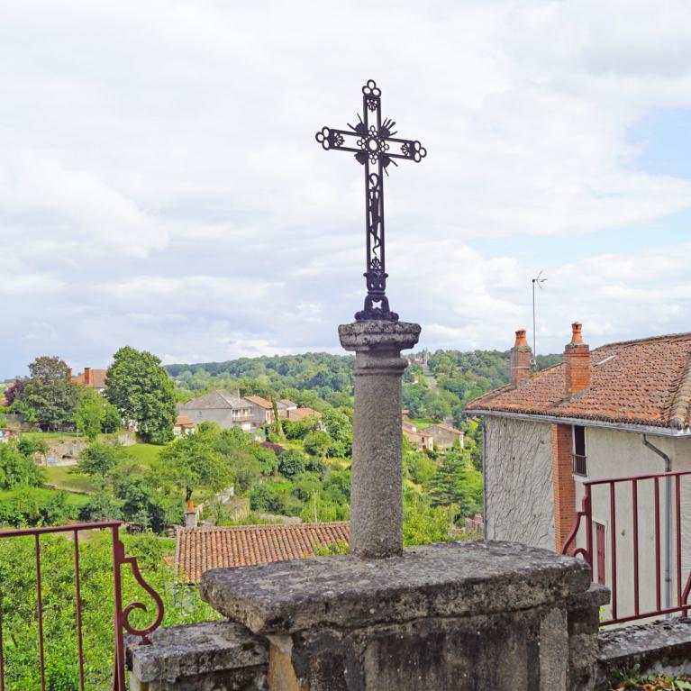 Croix 4