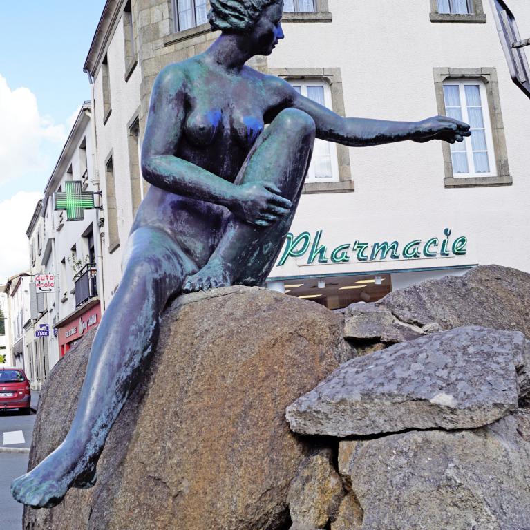 Statue La Source