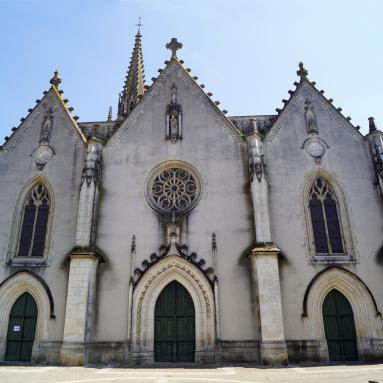 Église Saint Pierre