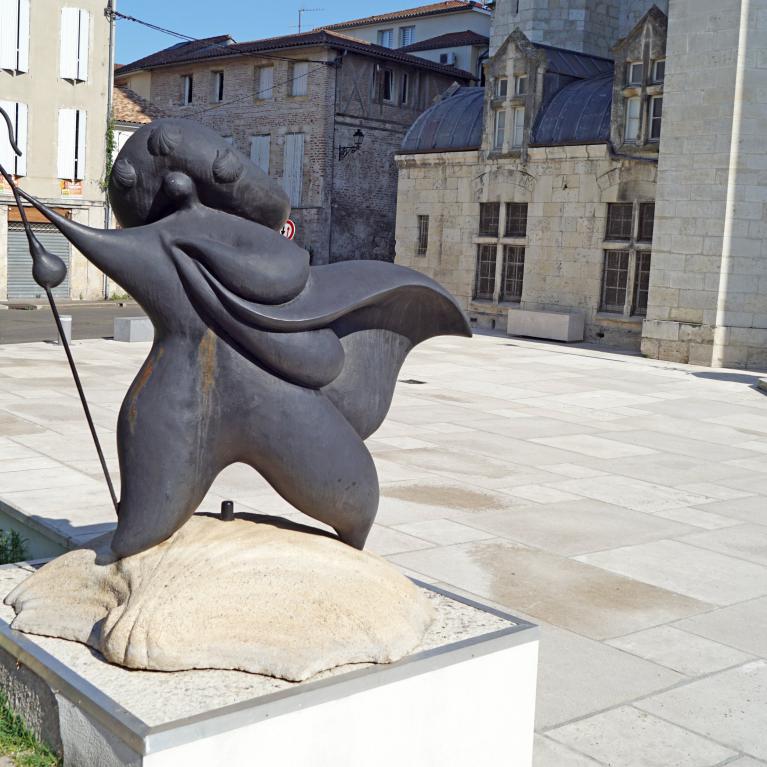 Statue du pèlerin de Saint-Jacques de Compostelle