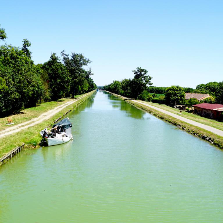 Canal de Montech