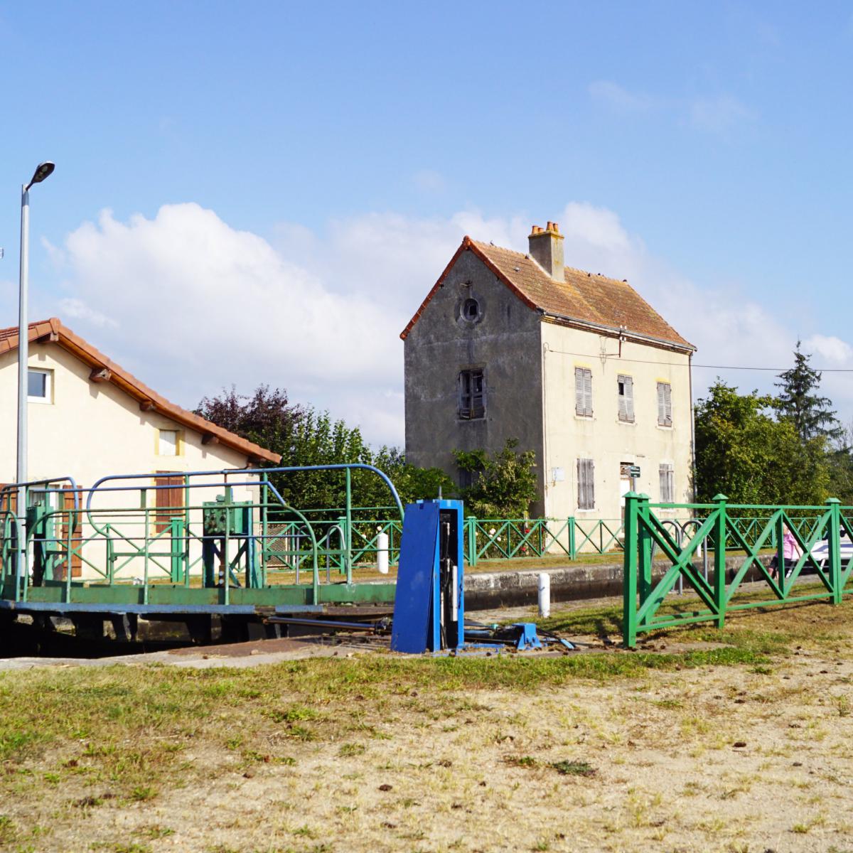 Écluse N° 10 des Bretons