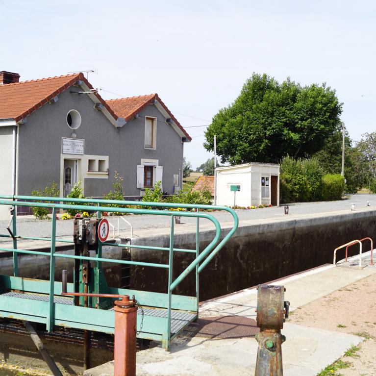 Écluse n°12 des Vanneaux